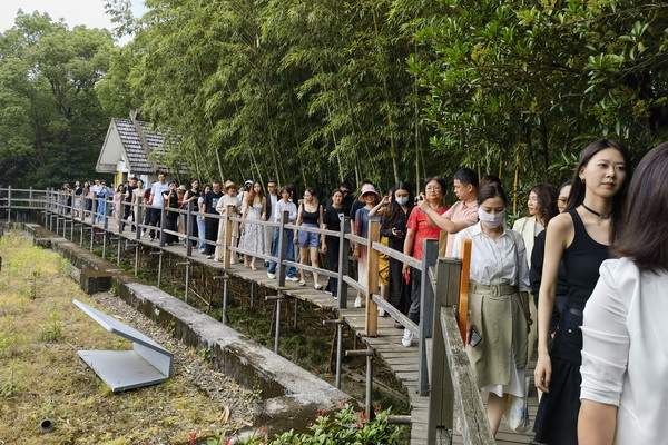 “CHOICE YIN”驚艷河姆渡,演繹遠古文明與現代時尚與的對話