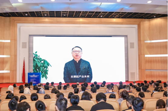 以“先進紡織科學與技術”為主題的第二屆國際紡織前沿科學與技術大會暨世界紡織大學聯(lián)盟年會在東華大學舉行