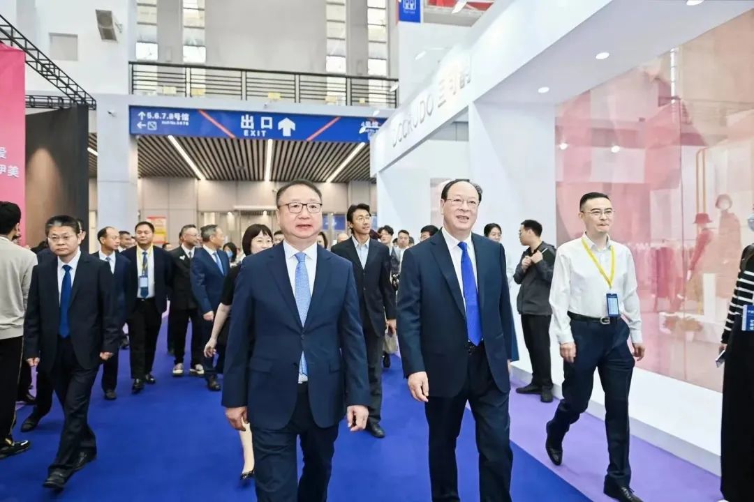 &ldquo;潮涌東方、風(fēng)尚寧波&rdquo;--2023寧波時(shí)尚節(jié)暨第27屆寧波國際服裝節(jié)盛大啟幕