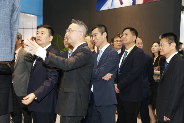 &ldquo;潮涌東方、風(fēng)尚寧波&rdquo;--2023寧波時(shí)尚節(jié)暨第27屆寧波國際服裝節(jié)盛大啟幕