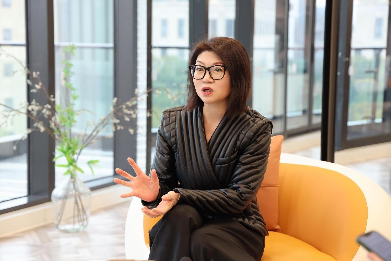 當玖姿JUZUI遇上王陶Taoray Wang，開啟進階國際品牌的&ldquo;繁花&rdquo;時代！