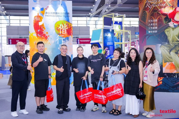 覓良品，謀合作！2024intertextile大灣區(qū)展組織服裝設(shè)計師組隊走進(jìn)中國流行面料入圍企業(yè)