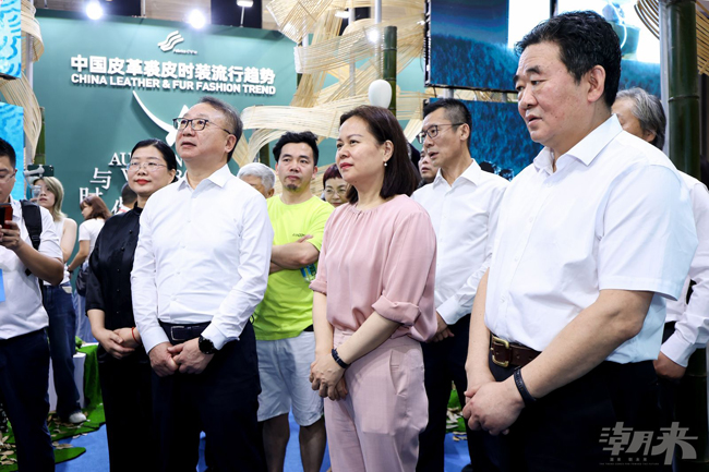 掀動秋冬風潮 領航時尚巨輪 第三十一屆海寧中國皮革博覽會開幕