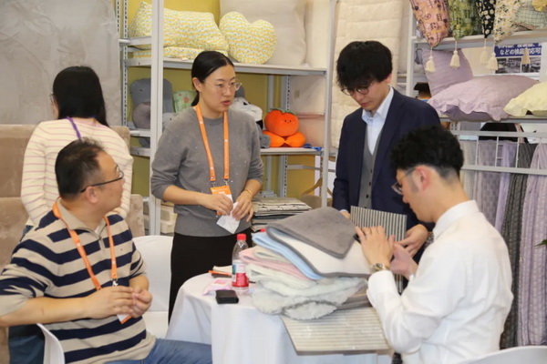 識變應(yīng)變 拓展外貿(mào)新空間！第33屆華東進出口商品交易會盛大開幕