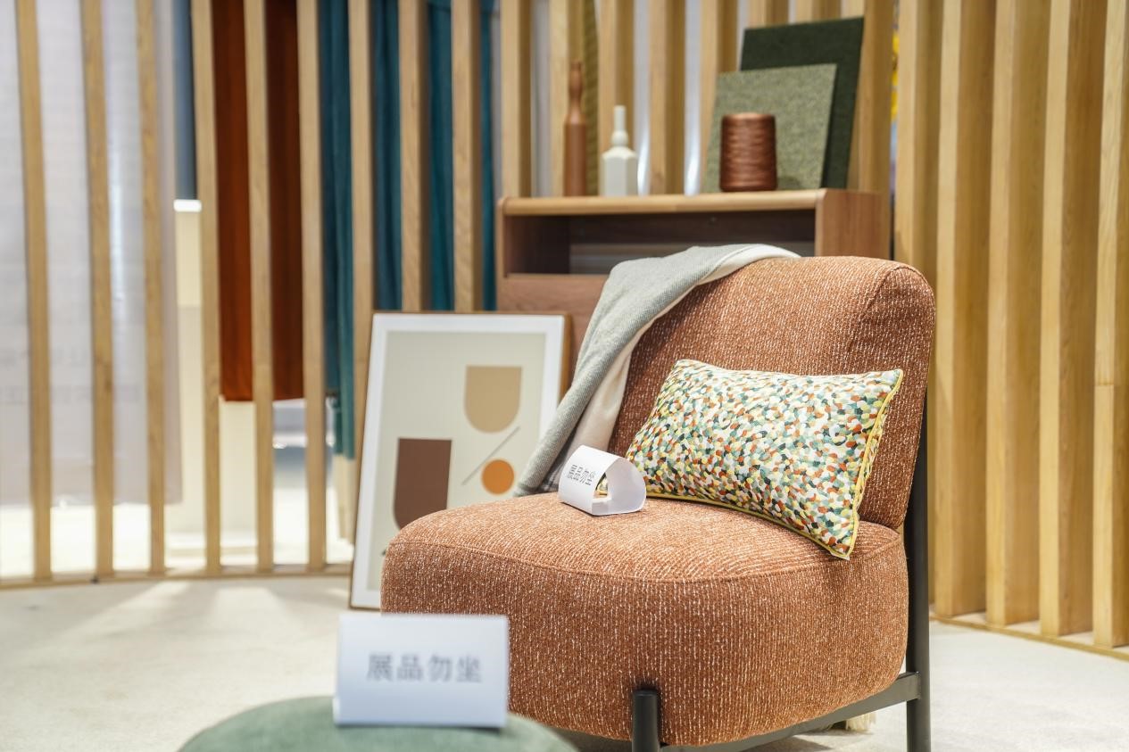 智造織就未來,錦韻潮動全球!2025海寧春季家博會今日啟幕