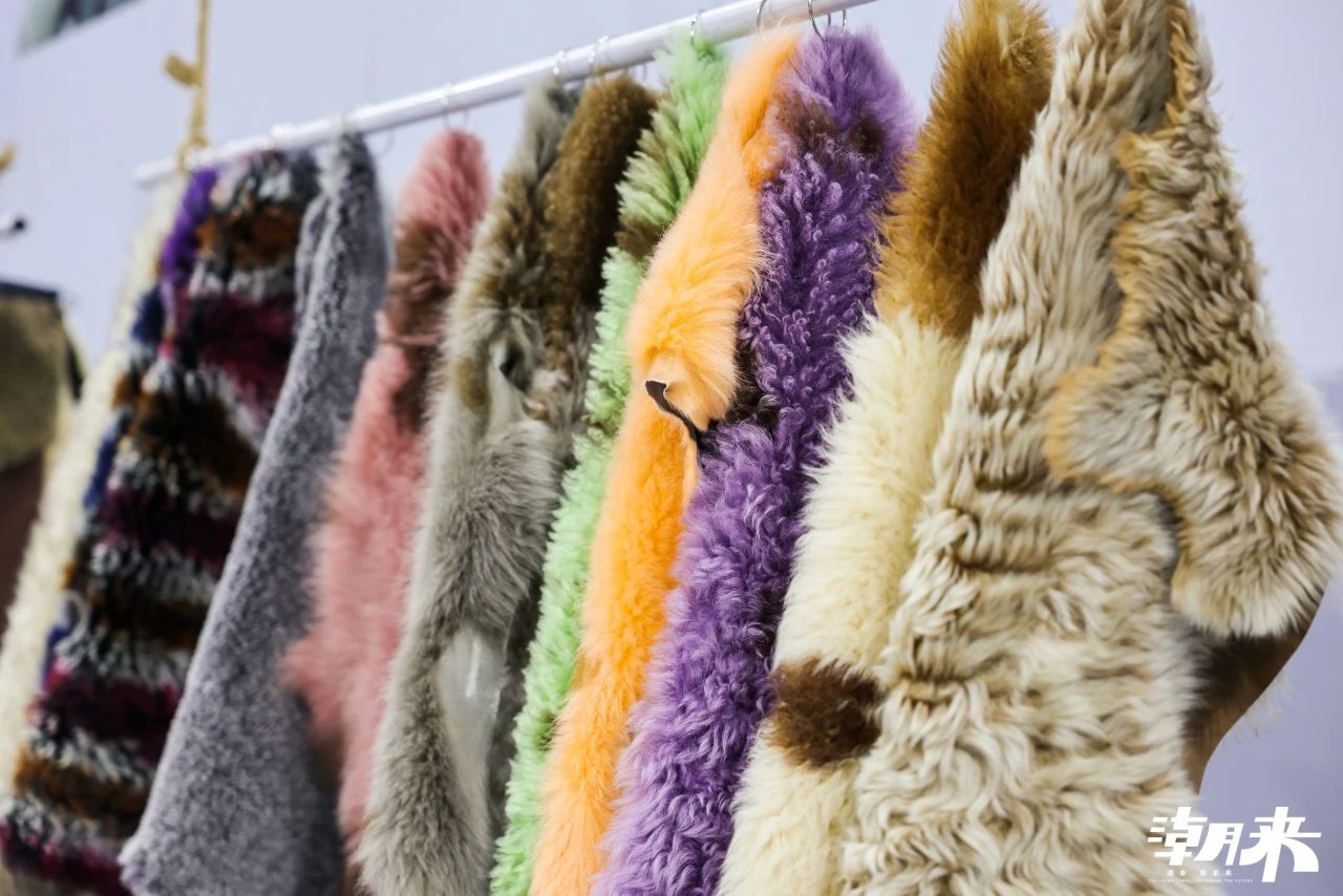 向“心”而生 逐“質”而行 2025海寧中國國際皮革毛皮時裝面輔料展盛大開幕