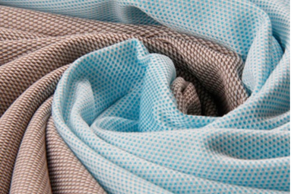 極致創新，讓迭代&reg;滌綸&ldquo;生態圈&rdquo;再次火爆2025yarnexpo春夏展