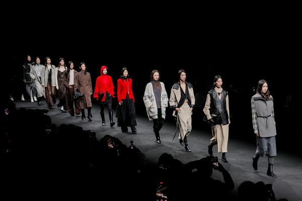潮涌鵬城,開啟時尚 “超鏈接”丨第30屆FASHION SOURCE時尚之源深圳展、AW25深圳原創時裝周盛大啟幕