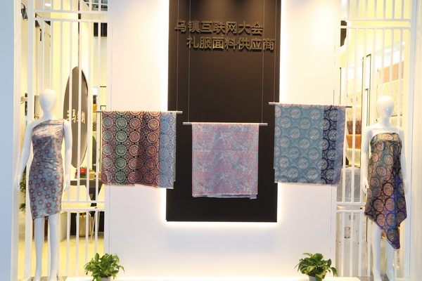 潮涌鵬城，開啟時尚 &ldquo;超鏈接&rdquo;丨第30屆FASHION SOURCE時尚之源深圳展、AW25深圳原創時裝周盛大啟幕