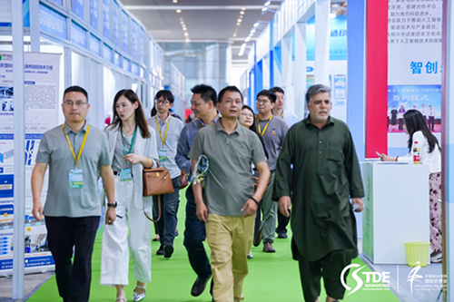 智能印染，解鎖"綠色密碼"！首屆中國浙江紡織印染產業技術與設備展在紹興開幕