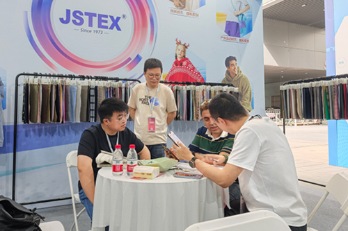  智能印染，解鎖"綠色密碼"！首屆中國浙江紡織印染產業技術與設備展在紹興開幕