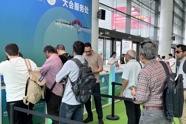 新形勢、新機遇，2025柯橋春季國際紡博會拉開帷幕，全方位展示中國紡織發展的強韌