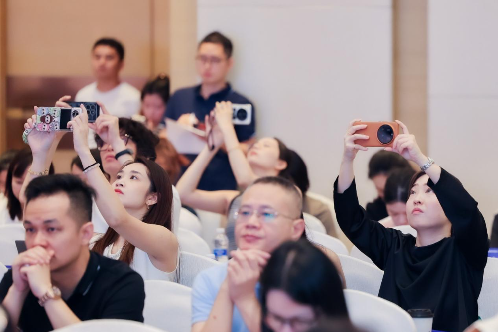 雙輪驅動產業躍遷：AI技術重塑紡織價值鏈，海珠宣言開啟新紀元