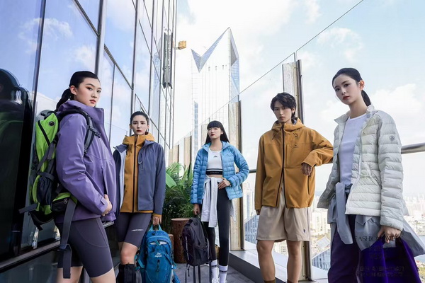 亞洲風尚先行者 共繪"INSPO"新篇章--第24屆中國（青島）時裝周&middot;時尚亞洲潮流藝術節開幕