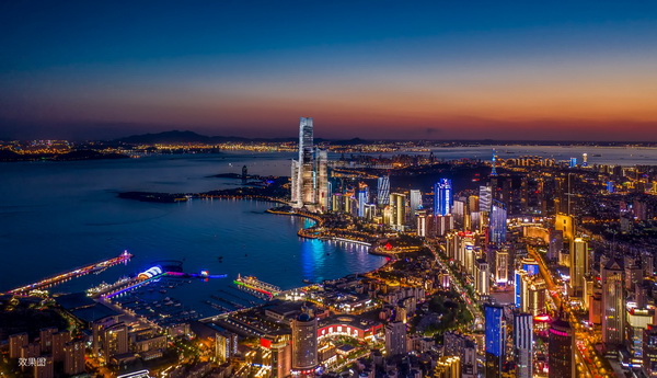 亞洲風尚先行者 共繪"INSPO"新篇章--第24屆中國（青島）時裝周&middot;時尚亞洲潮流藝術節開幕