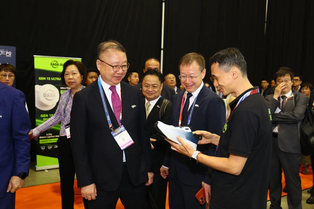 繪就產業發展新藍圖 邁向“韌性協同”新紀元 APTEXPO 2025新加坡啟幕!