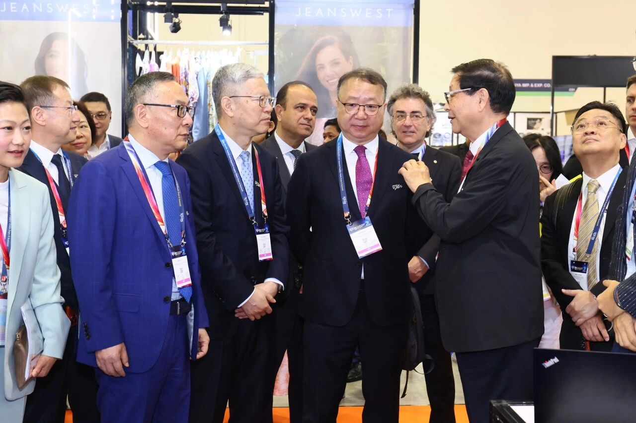 繪就產業發展新藍圖 邁向“韌性協同”新紀元 APTEXPO 2025新加坡啟幕!