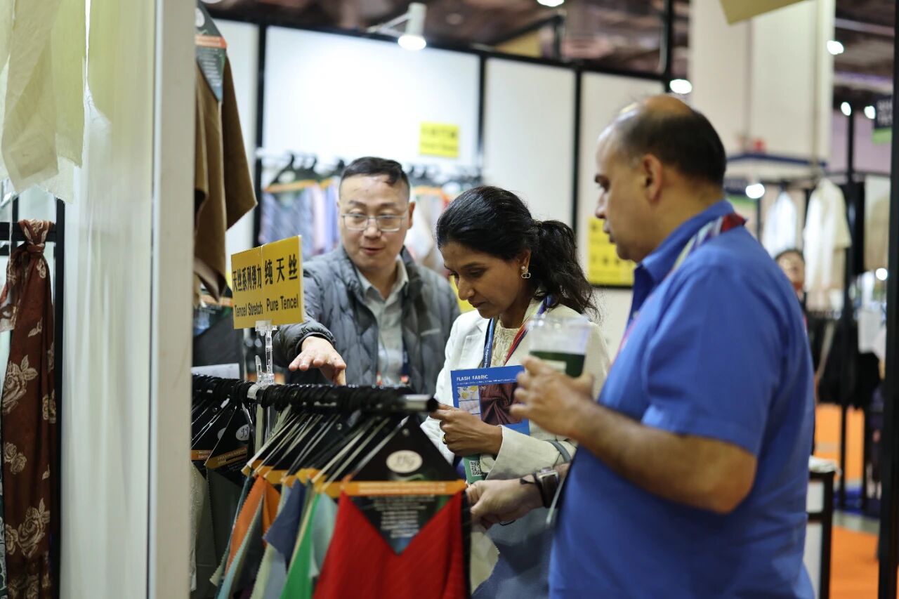 繪就產業發展新藍圖 邁向“韌性協同”新紀元 APTEXPO 2025新加坡啟幕!