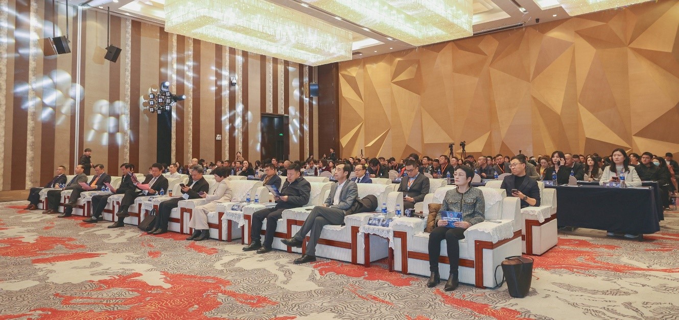 品質(zhì)立根 品牌揚(yáng)帆！2025 紡織服裝創(chuàng)新年會解鎖 &ldquo;以質(zhì)取勝、以牌興業(yè)&rdquo; 密碼