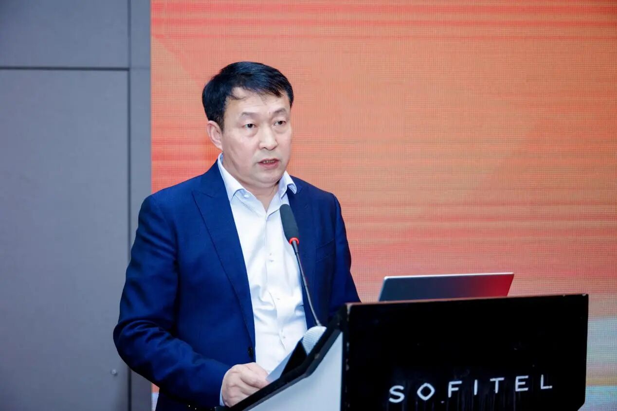 &ldquo;華章新彩 絨創未來&rdquo;--華絨之鏈高質量協同創新與價值重構研討會在杭州舉行