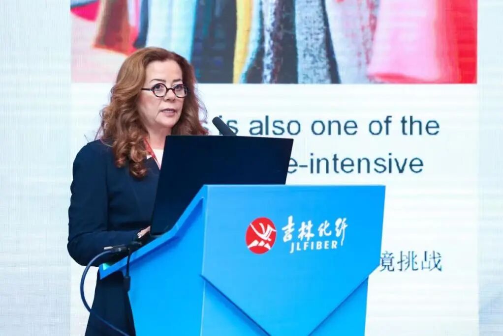 創(chuàng)新驅(qū)動(dòng)，價(jià)值躍升！人造絲產(chǎn)業(yè)高質(zhì)量發(fā)展研討會(huì)共探行業(yè)新生態(tài)