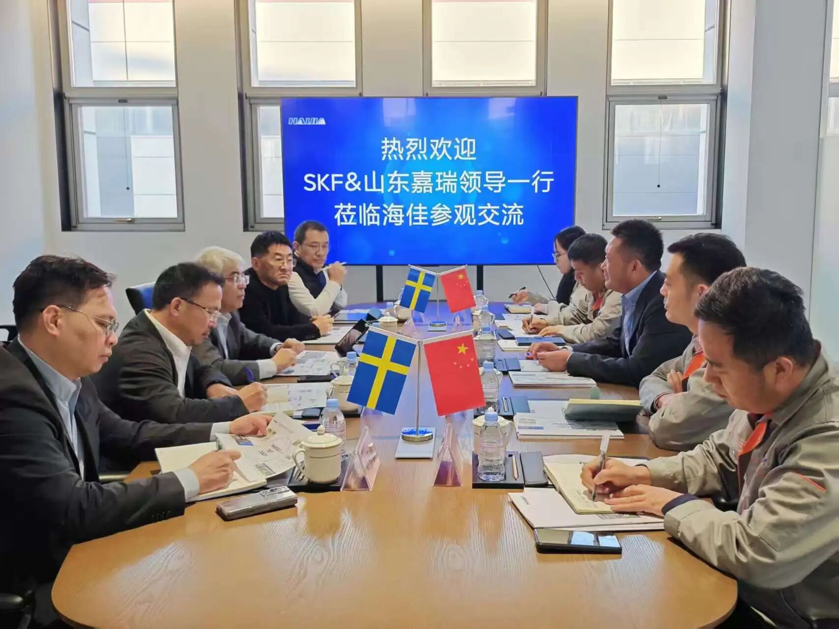 斯凱孚與海佳機械集團達成戰略合作，共織紡機未來