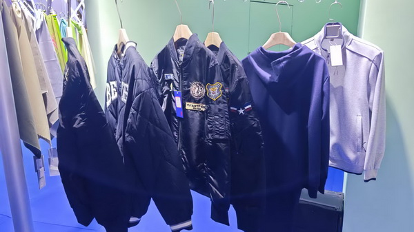 功能科技&ldquo;刷屏&rdquo;海博會！FabricsChina時尚與科技創(chuàng)新產(chǎn)品在石獅發(fā)布